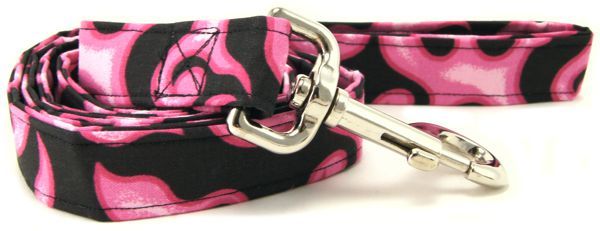 Pink Flames Dog Leash (Option: Small)